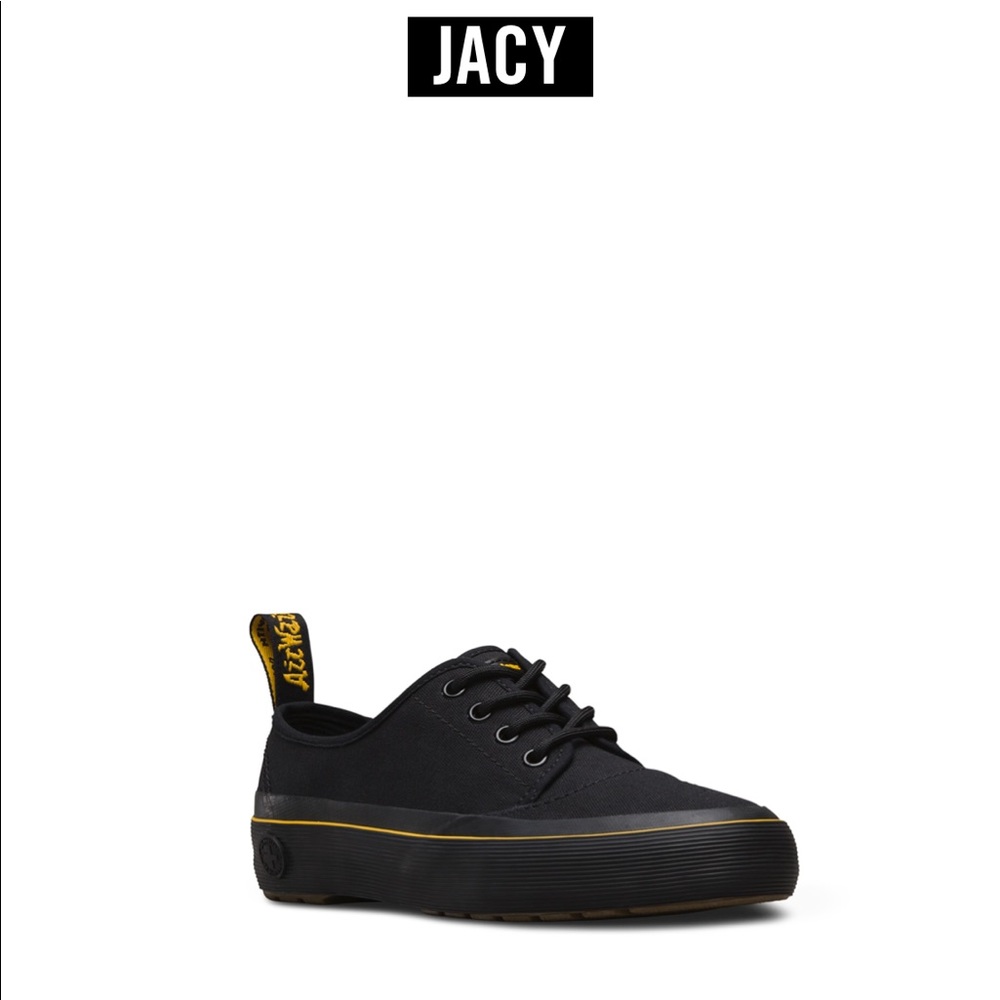 Dr. Martens Jacy sneaker
